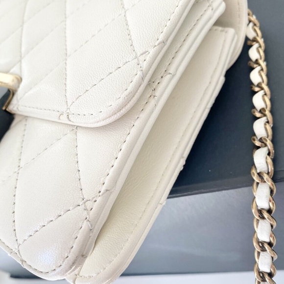 ❌SOLD❌Chanel Sheepskin Mini Beauty Lock Flap Bag - Picture 4 of 16